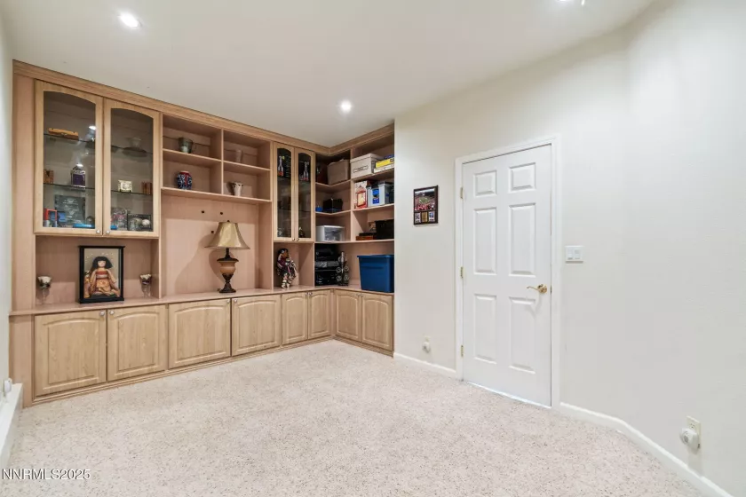 6152 Wycliffe, Reno, Nevada 89519, 3 Bedrooms Bedrooms, ,3 BathroomsBathrooms,Residential,Residential,Wycliffe,250055208