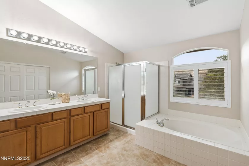 4455 White Fish, Reno, Nevada 89511, 5 Bedrooms Bedrooms, ,3 BathroomsBathrooms,Residential,Residential,White Fish,250055210
