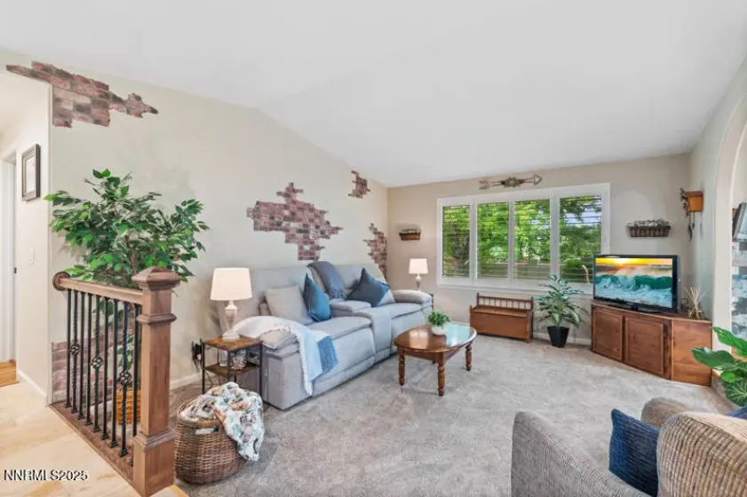 14505 Geronimo, Reno, Nevada 89521, 3 Bedrooms Bedrooms, ,2 BathroomsBathrooms,Residential,Residential,Geronimo,250055212