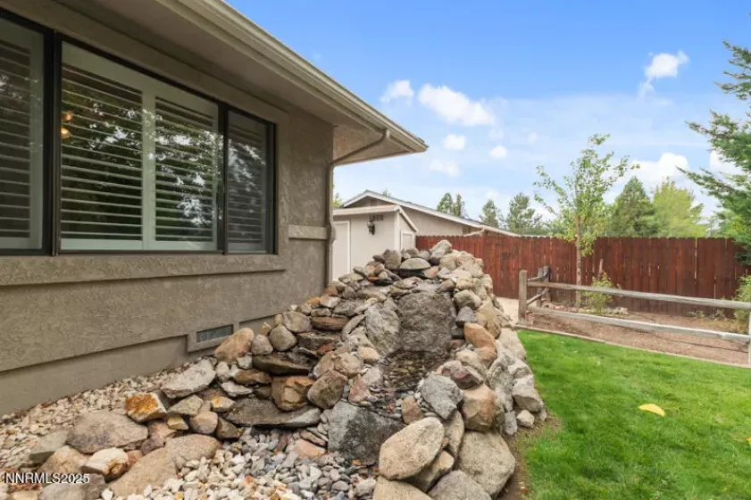 14505 Geronimo, Reno, Nevada 89521, 3 Bedrooms Bedrooms, ,2 BathroomsBathrooms,Residential,Residential,Geronimo,250055212