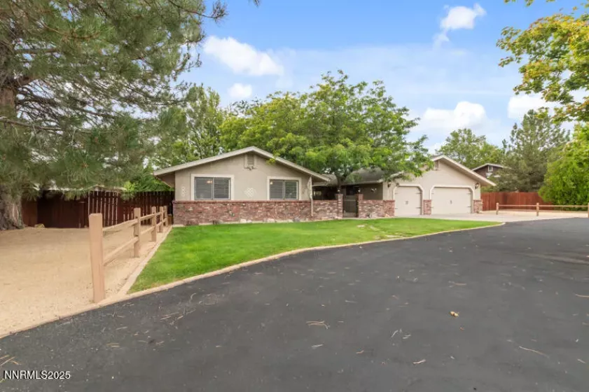 14505 Geronimo, Reno, Nevada 89521, 3 Bedrooms Bedrooms, ,2 BathroomsBathrooms,Residential,Residential,Geronimo,250055212