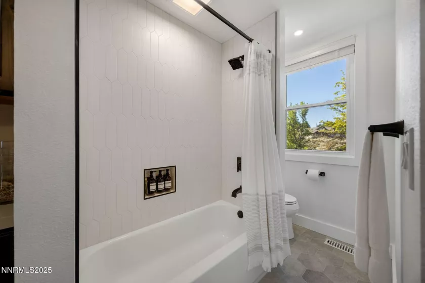 13205 Welcome, Reno, Nevada 89511, 5 Bedrooms Bedrooms, ,6 BathroomsBathrooms,Residential,Residential,Welcome,250055215