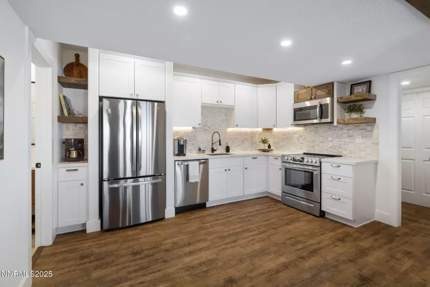 13205 Welcome, Reno, Nevada 89511, 5 Bedrooms Bedrooms, ,6 BathroomsBathrooms,Residential,Residential,Welcome,250055215