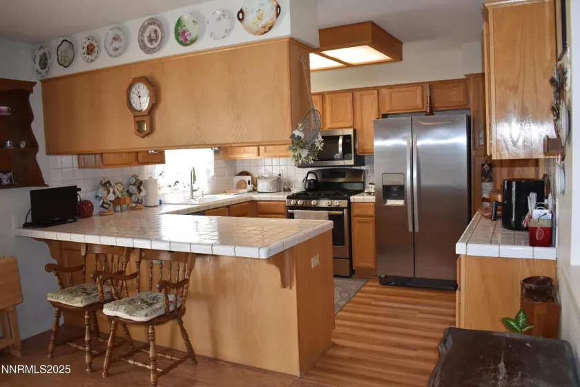401 Valley View Ct, Dayton, Nevada 89403, 3 Bedrooms Bedrooms, ,2 BathroomsBathrooms,Residential,Residential,Valley View Ct,250055216