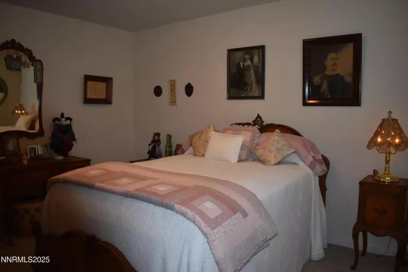 401 Valley View Ct, Dayton, Nevada 89403, 3 Bedrooms Bedrooms, ,2 BathroomsBathrooms,Residential,Residential,Valley View Ct,250055216