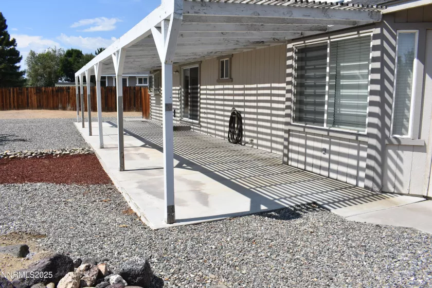 401 Valley View Ct, Dayton, Nevada 89403, 3 Bedrooms Bedrooms, ,2 BathroomsBathrooms,Residential,Residential,Valley View Ct,250055216