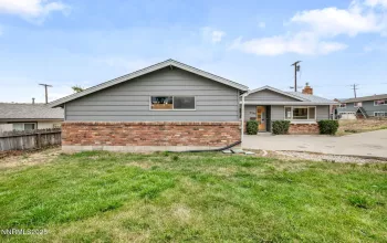 2260 6th, Reno, Nevada 89503, 3 Bedrooms Bedrooms, ,2 BathroomsBathrooms,Residential,Residential,6th,250055217