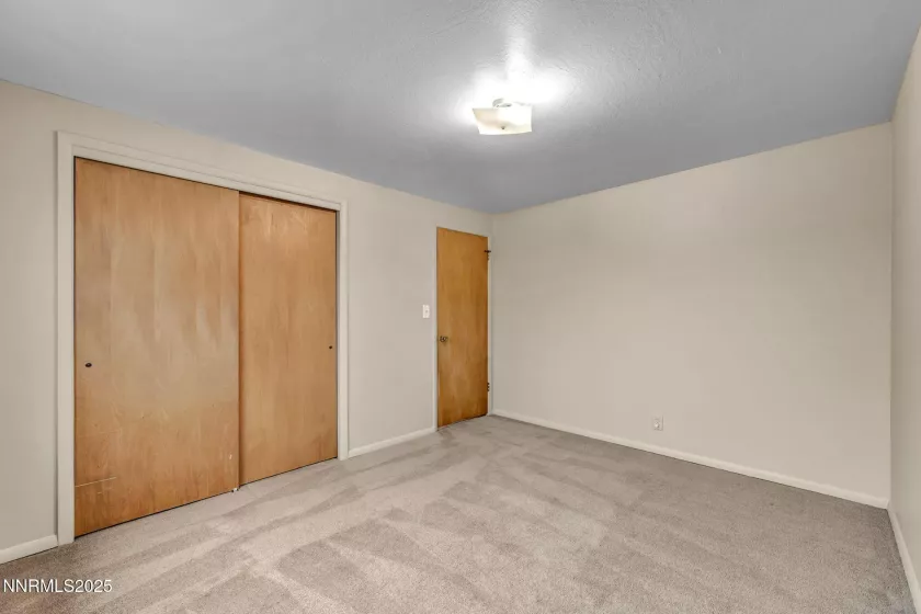 2260 6th, Reno, Nevada 89503, 3 Bedrooms Bedrooms, ,2 BathroomsBathrooms,Residential,Residential,6th,250055217