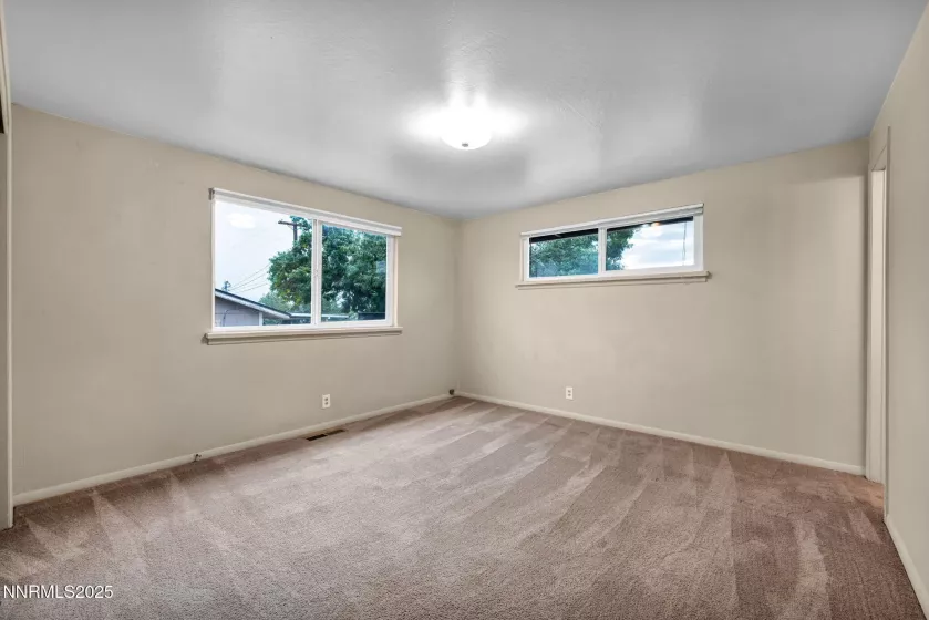 2260 6th, Reno, Nevada 89503, 3 Bedrooms Bedrooms, ,2 BathroomsBathrooms,Residential,Residential,6th,250055217
