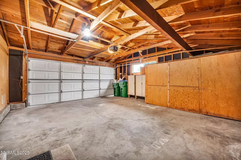 2260 6th, Reno, Nevada 89503, 3 Bedrooms Bedrooms, ,2 BathroomsBathrooms,Residential,Residential,6th,250055217