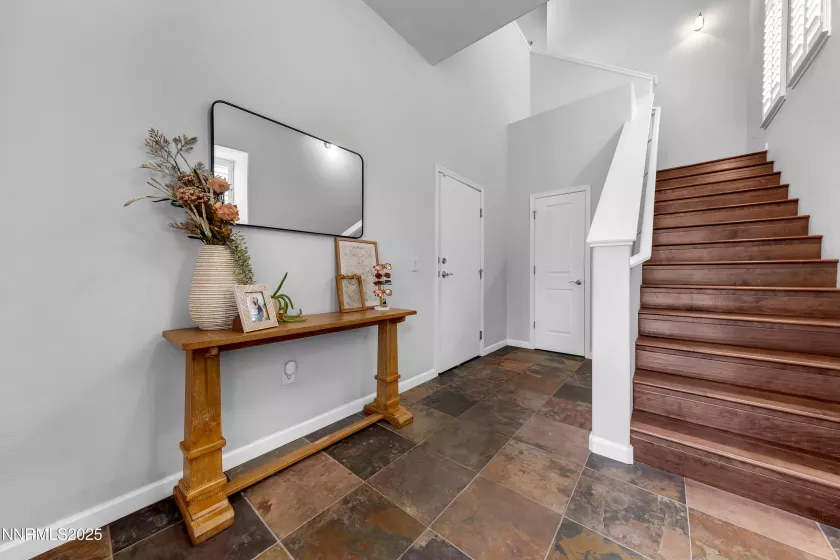 9900 Wilbur May, Reno, Nevada 89521, 2 Bedrooms Bedrooms, ,2 BathroomsBathrooms,Residential,Residential,Wilbur May,250055218