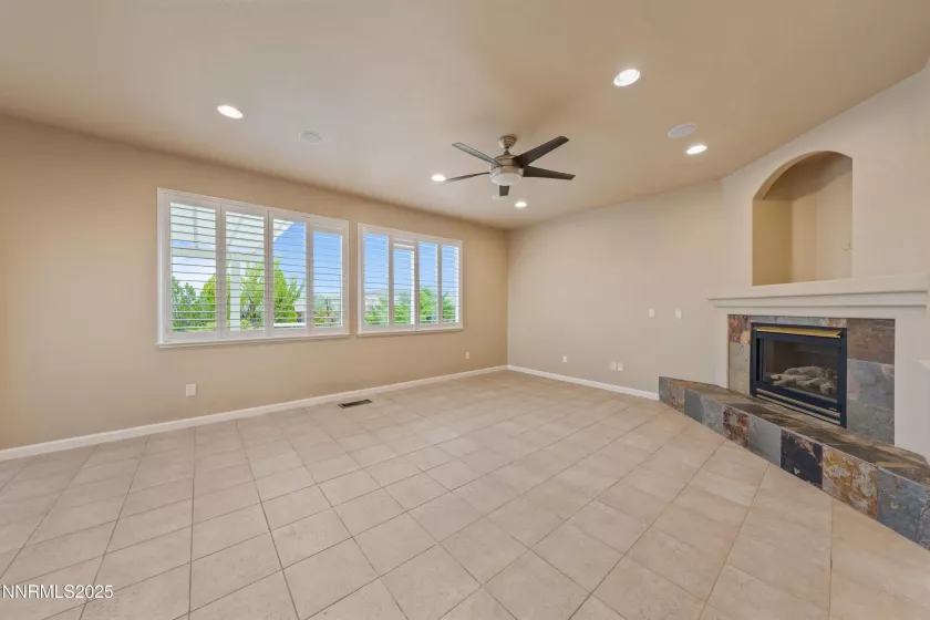 4383 Setting Sun, Sparks, Nevada 89436, 4 Bedrooms Bedrooms, ,3 BathroomsBathrooms,Residential,Residential,Setting Sun,250055220