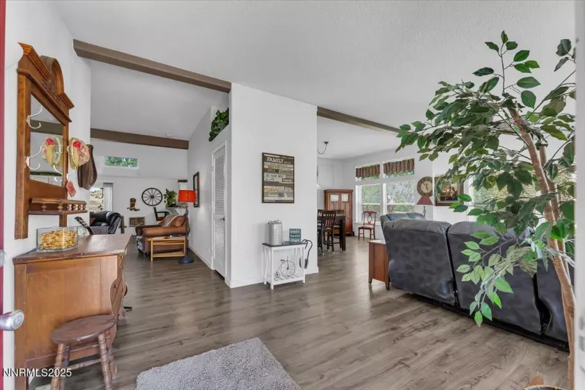 10815 Iroquois, Stagecoach, Nevada 89429, 4 Bedrooms Bedrooms, ,2 BathroomsBathrooms,Residential,Residential,Iroquois,250055225