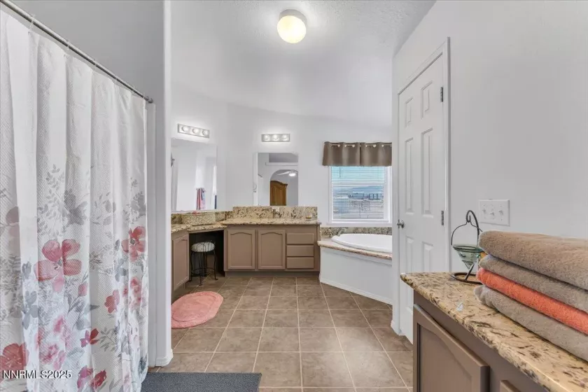 10815 Iroquois, Stagecoach, Nevada 89429, 4 Bedrooms Bedrooms, ,2 BathroomsBathrooms,Residential,Residential,Iroquois,250055225