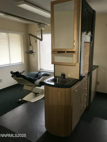 Dental Chair/Station