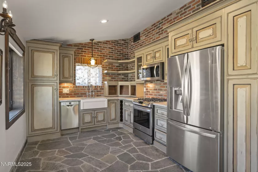 3405 Lone Tree, Reno, Nevada 89511, 4 Bedrooms Bedrooms, ,3 BathroomsBathrooms,Residential,Residential,Lone Tree,250055238