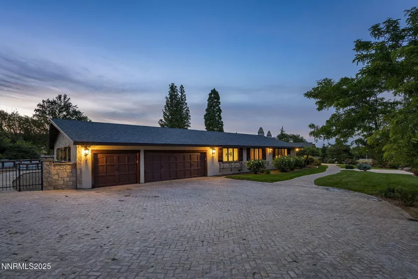 3405 Lone Tree, Reno, Nevada 89511, 4 Bedrooms Bedrooms, ,3 BathroomsBathrooms,Residential,Residential,Lone Tree,250055238