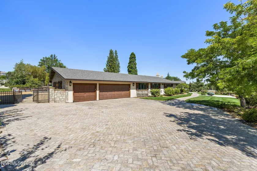 3405 Lone Tree, Reno, Nevada 89511, 4 Bedrooms Bedrooms, ,3 BathroomsBathrooms,Residential,Residential,Lone Tree,250055238