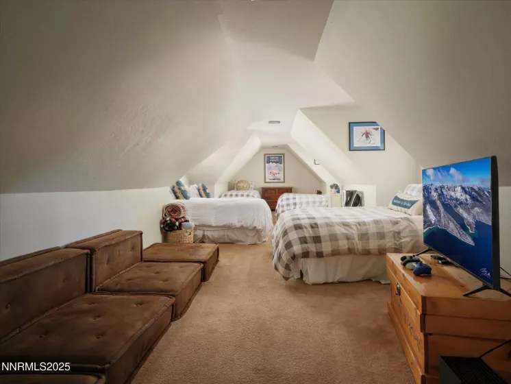 644 Job, Zephyr Cove, Nevada 89448, 5 Bedrooms Bedrooms, ,2 BathroomsBathrooms,Residential,Residential,Job,250055245