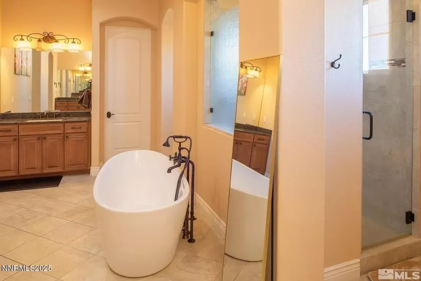 3945 Aspen Hollow, Reno, Nevada 89511, 4 Bedrooms Bedrooms, ,5 BathroomsBathrooms,Residential Lease,Manufactured,Aspen Hollow,250055251
