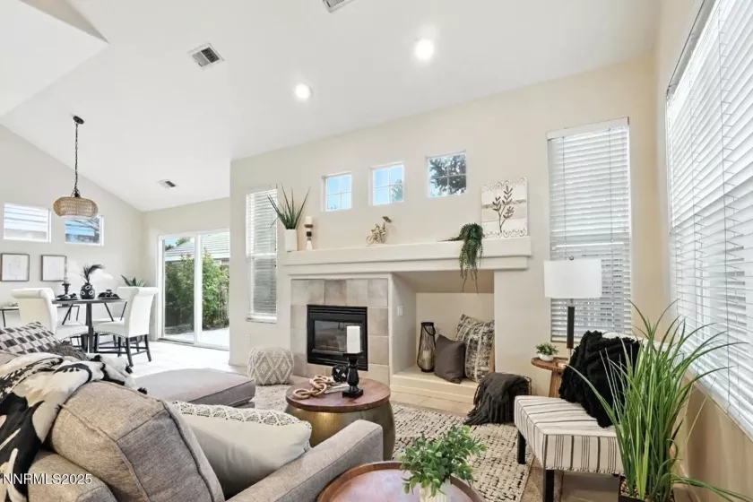 9618 Truckee Meadows, Reno, Nevada 89521, 3 Bedrooms Bedrooms, ,3 BathroomsBathrooms,Residential,Residential,Truckee Meadows,250055259