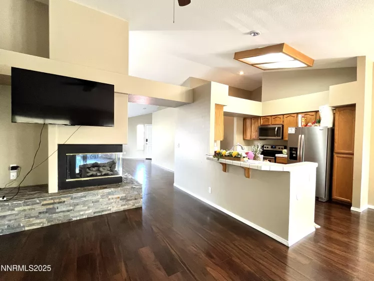 5870 Blue Horizon, Reno, Nevada 89523, 3 Bedrooms Bedrooms, ,2 BathroomsBathrooms,Residential,Residential,Blue Horizon,250055267