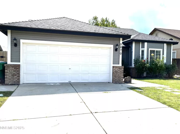 5870 Blue Horizon, Reno, Nevada 89523, 3 Bedrooms Bedrooms, ,2 BathroomsBathrooms,Residential,Residential,Blue Horizon,250055267