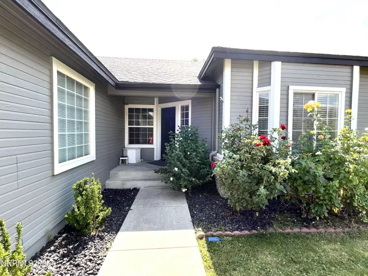 5870 Blue Horizon, Reno, Nevada 89523, 3 Bedrooms Bedrooms, ,2 BathroomsBathrooms,Residential,Residential,Blue Horizon,250055267