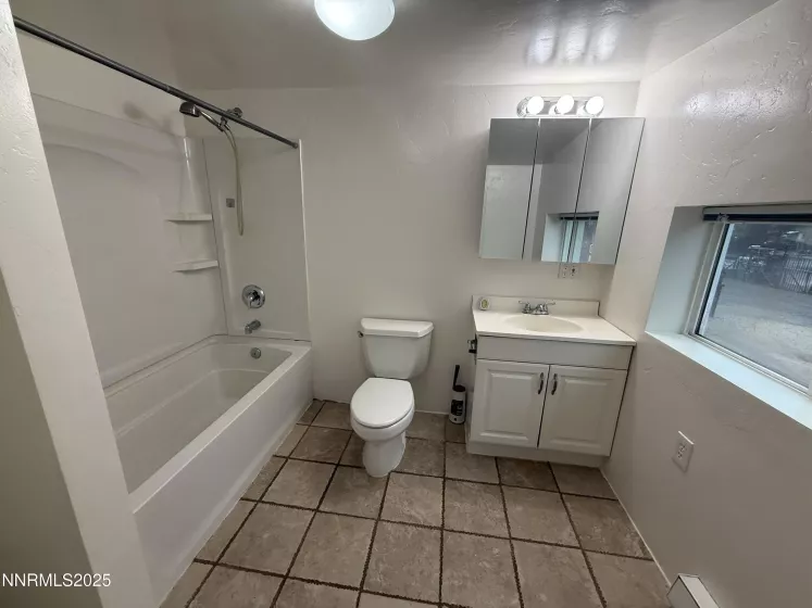 5587 Lupin, Sun Valley, Nevada 89433, 3 Bedrooms Bedrooms, ,2 BathroomsBathrooms,Residential,Residential,Lupin,250055273