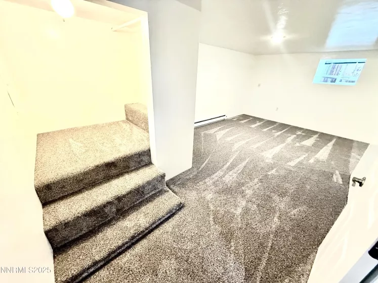 5587 Lupin, Sun Valley, Nevada 89433, 3 Bedrooms Bedrooms, ,2 BathroomsBathrooms,Residential,Residential,Lupin,250055273