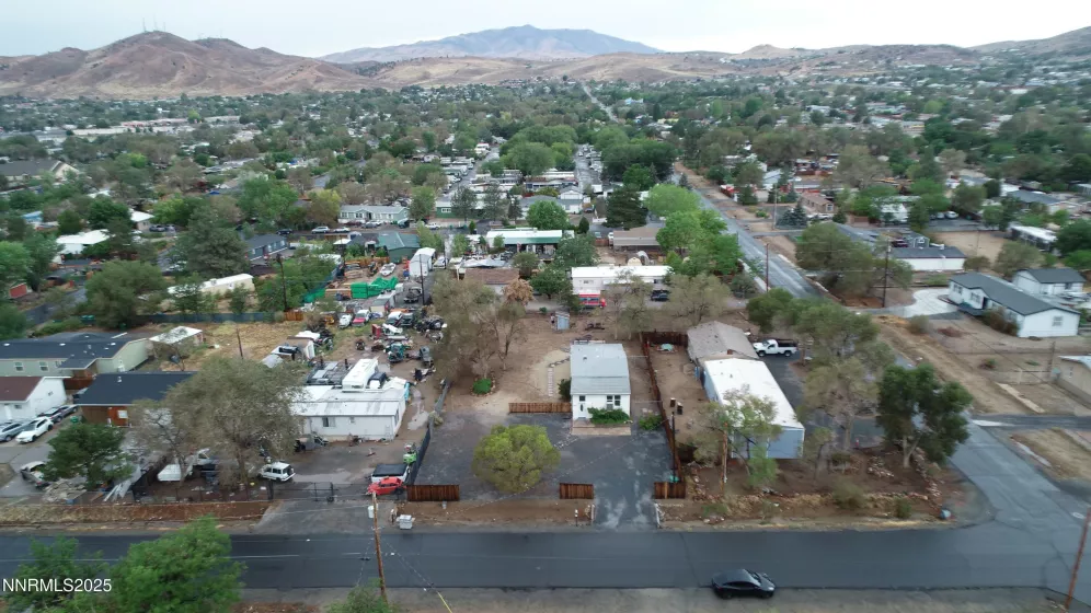 5587 Lupin, Sun Valley, Nevada 89433, 3 Bedrooms Bedrooms, ,2 BathroomsBathrooms,Residential,Residential,Lupin,250055273