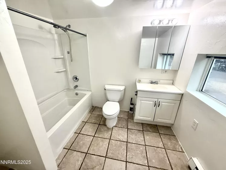 5587 Lupin, Sun Valley, Nevada 89433, 3 Bedrooms Bedrooms, ,2 BathroomsBathrooms,Residential,Residential,Lupin,250055273