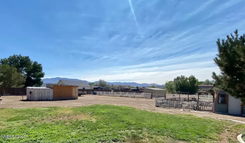 2201 Fish Springs, Gardnerville, Nevada 89410, 4 Bedrooms Bedrooms, ,3 BathroomsBathrooms,Residential,Residential,Fish Springs,250055284