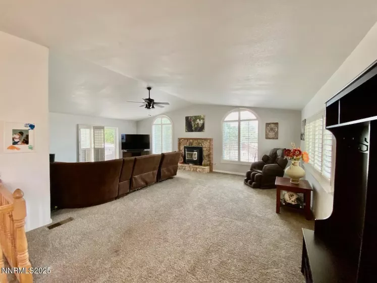 2201 Fish Springs, Gardnerville, Nevada 89410, 4 Bedrooms Bedrooms, ,3 BathroomsBathrooms,Residential,Residential,Fish Springs,250055284
