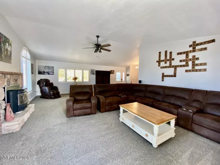 2201 Fish Springs, Gardnerville, Nevada 89410, 4 Bedrooms Bedrooms, ,3 BathroomsBathrooms,Residential,Residential,Fish Springs,250055284
