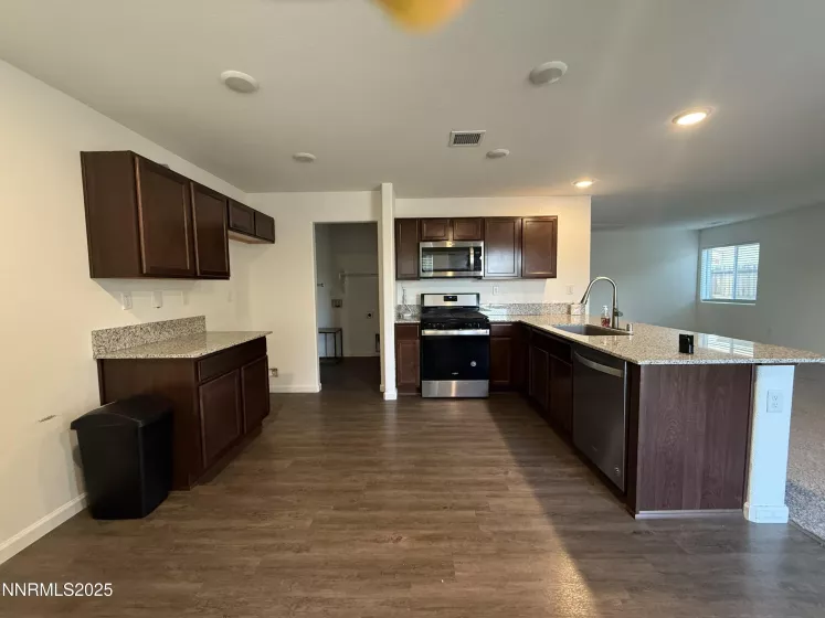 737 Valmy, Reno, Nevada 89506, 2 Bedrooms Bedrooms, ,1 BathroomBathrooms,Residential,Residential,Valmy,250055287