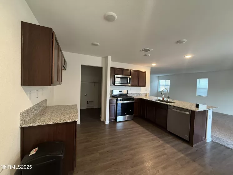 737 Valmy, Reno, Nevada 89506, 2 Bedrooms Bedrooms, ,1 BathroomBathrooms,Residential,Residential,Valmy,250055287