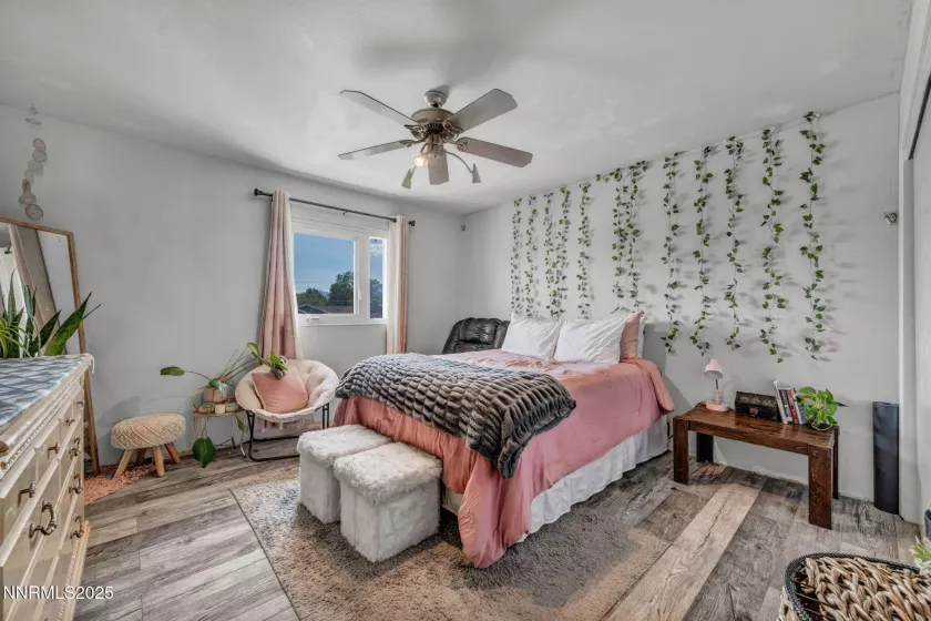 1940 Brunetti, Sparks, Nevada 89431, 4 Bedrooms Bedrooms, ,2 BathroomsBathrooms,Residential,Residential,Brunetti,250055289