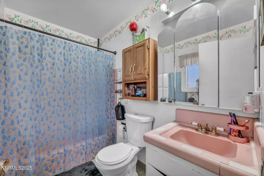 1940 Brunetti, Sparks, Nevada 89431, 4 Bedrooms Bedrooms, ,2 BathroomsBathrooms,Residential,Residential,Brunetti,250055289