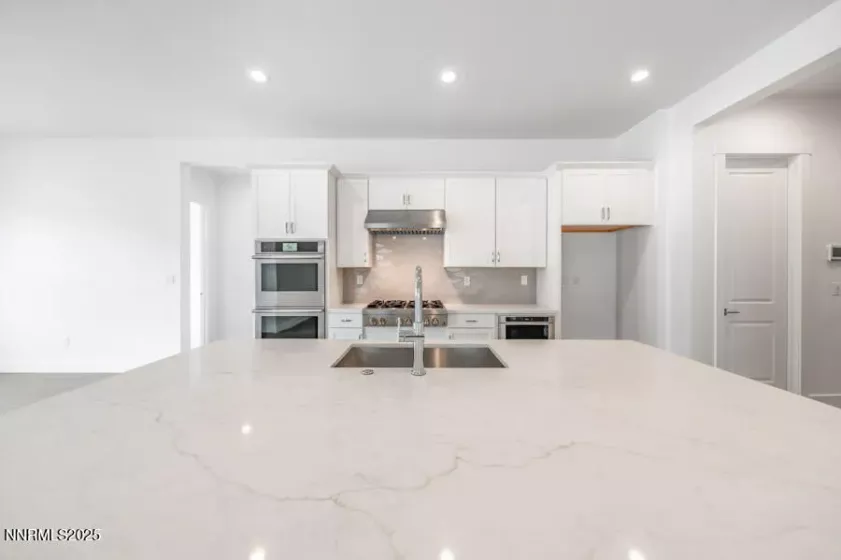 3121 Thrasher, Sparks, Nevada 89441, 4 Bedrooms Bedrooms, ,4 BathroomsBathrooms,Residential,Residential,Thrasher,250055292