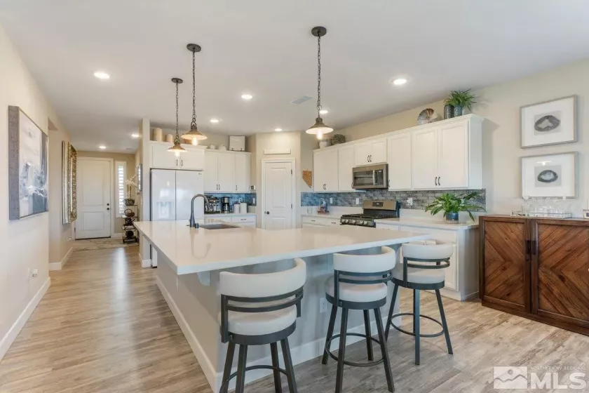 477 Scenic Ridge, Reno, Nevada 89506, 3 Bedrooms Bedrooms, ,2 BathroomsBathrooms,Residential,Residential,Scenic Ridge,250055296