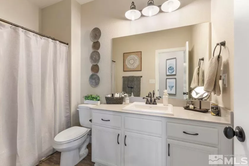 477 Scenic Ridge, Reno, Nevada 89506, 3 Bedrooms Bedrooms, ,2 BathroomsBathrooms,Residential,Residential,Scenic Ridge,250055296