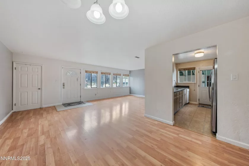 5253 Ural, Reno, Nevada 89506, 3 Bedrooms Bedrooms, ,1 BathroomBathrooms,Residential,Residential,Ural,250055306
