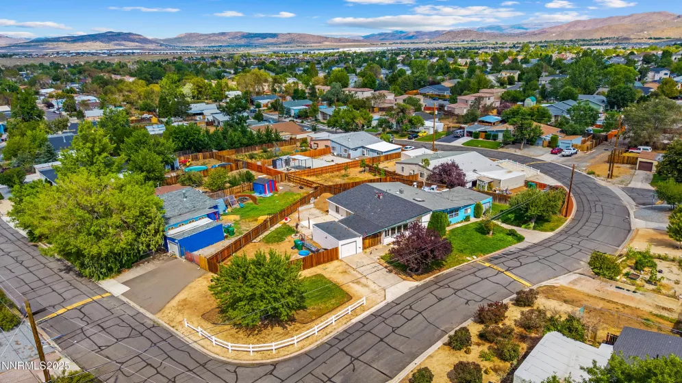 5253 Ural, Reno, Nevada 89506, 3 Bedrooms Bedrooms, ,1 BathroomBathrooms,Residential,Residential,Ural,250055306