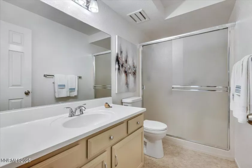 634 Travis, Carson City, Nevada 89701, 2 Bedrooms Bedrooms, ,2 BathroomsBathrooms,Residential,Residential,Travis,250055308