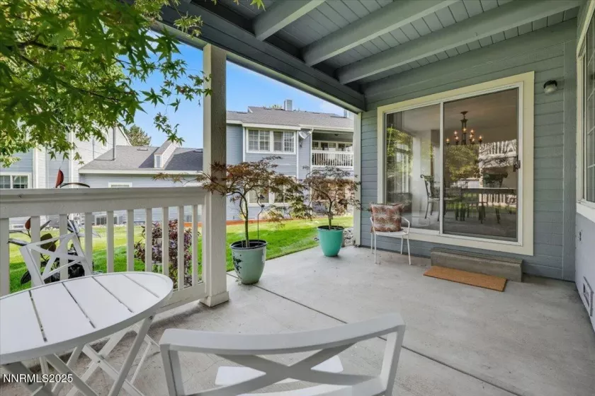 634 Travis, Carson City, Nevada 89701, 2 Bedrooms Bedrooms, ,2 BathroomsBathrooms,Residential,Residential,Travis,250055308