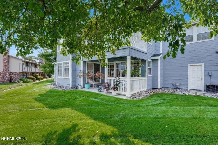 634 Travis, Carson City, Nevada 89701, 2 Bedrooms Bedrooms, ,2 BathroomsBathrooms,Residential,Residential,Travis,250055308