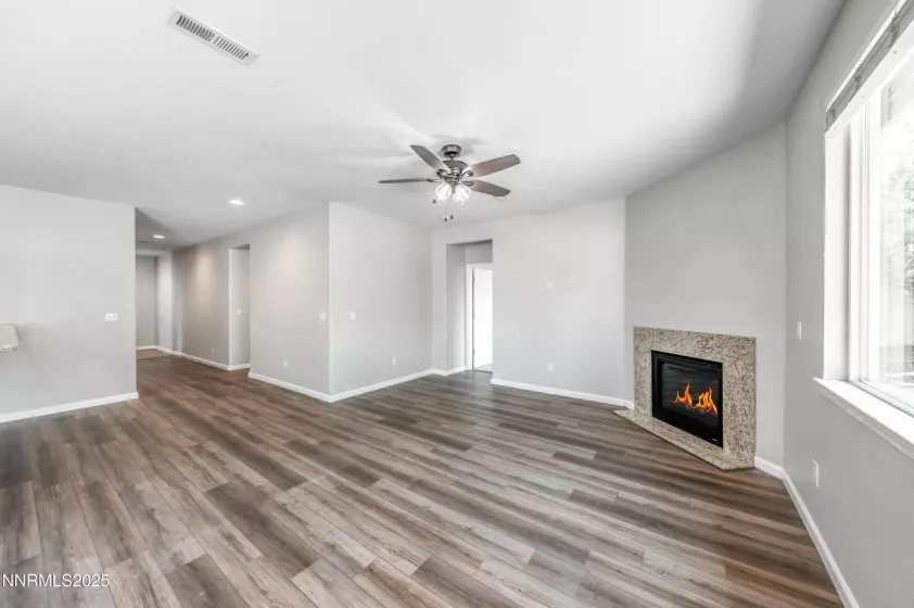 10705 Clear Vista, Reno, Nevada 89521, 4 Bedrooms Bedrooms, ,3 BathroomsBathrooms,Residential,Residential,Clear Vista,250055310
