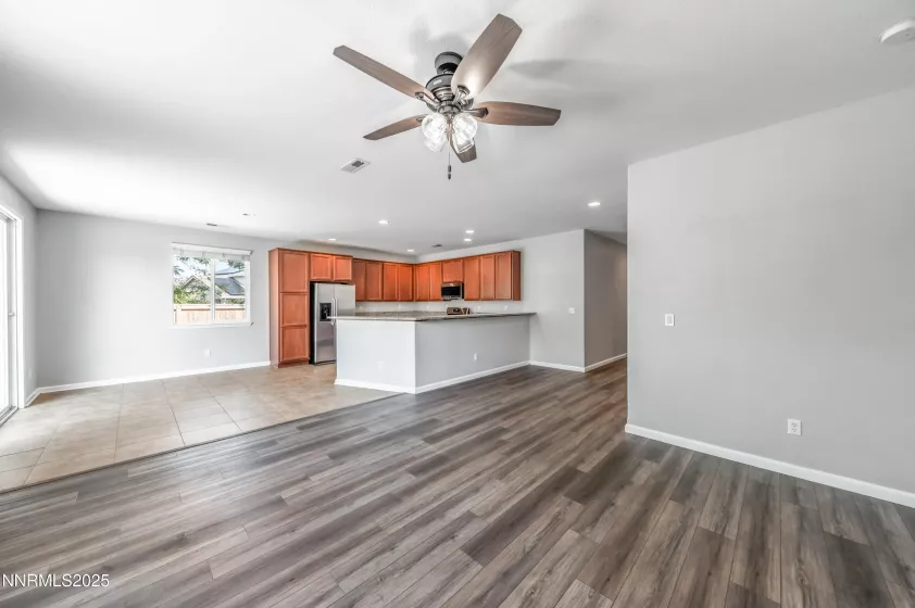 10705 Clear Vista, Reno, Nevada 89521, 4 Bedrooms Bedrooms, ,3 BathroomsBathrooms,Residential,Residential,Clear Vista,250055310