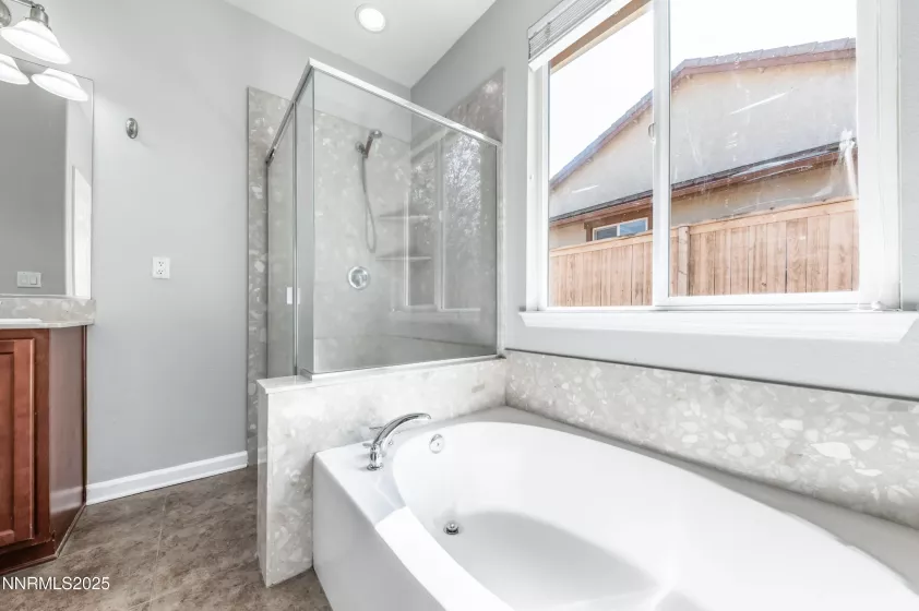 10705 Clear Vista, Reno, Nevada 89521, 4 Bedrooms Bedrooms, ,3 BathroomsBathrooms,Residential,Residential,Clear Vista,250055310